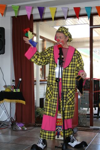 CLOWN SAXO - kindershow - ballonnenclown - schminkstand en meer!