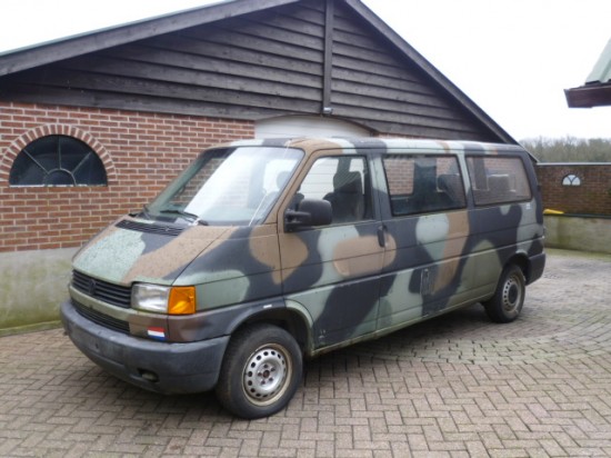 VW T4 TRANSPORTER 2.5 TDI Bj.2002/2003 Voor Onderdelen