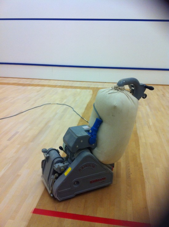 Aanleg onderhoud renovatie squashbaan squashbanen