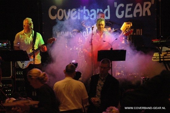 Coverband GEAR Feestband uit Kollum
