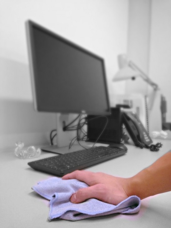Schoonmaakdiensten voor bedrijven en particulieren