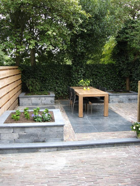 Uw tuin laten aanleggen of onderhouden, vakkundig en betaalbaar; uw tuin heeft 't Hart nodig!