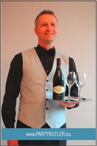 PARTY BUTLER ... aandacht voor uw gasten, wij doen het werk