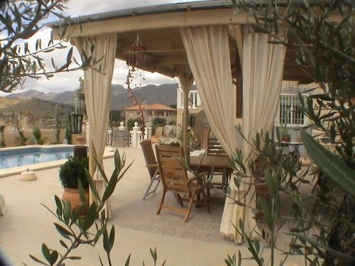 Super Appartement /Studio nabij Alicante Naturistisch verblijf mogelijk 2/10 pers.
