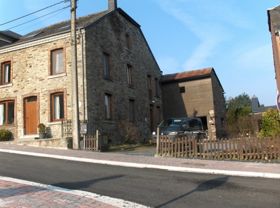 Ardennen: ruim en comfortabel familiehuis (15 p)