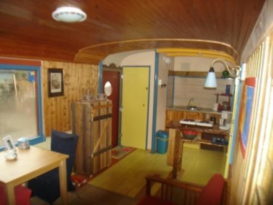Te huur: geheel gerenoveerde z.g.n. pipowagen. — foto 3